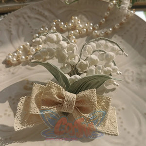 Lily Of The Valley Handmade Brooch And Pearl Chain One Size