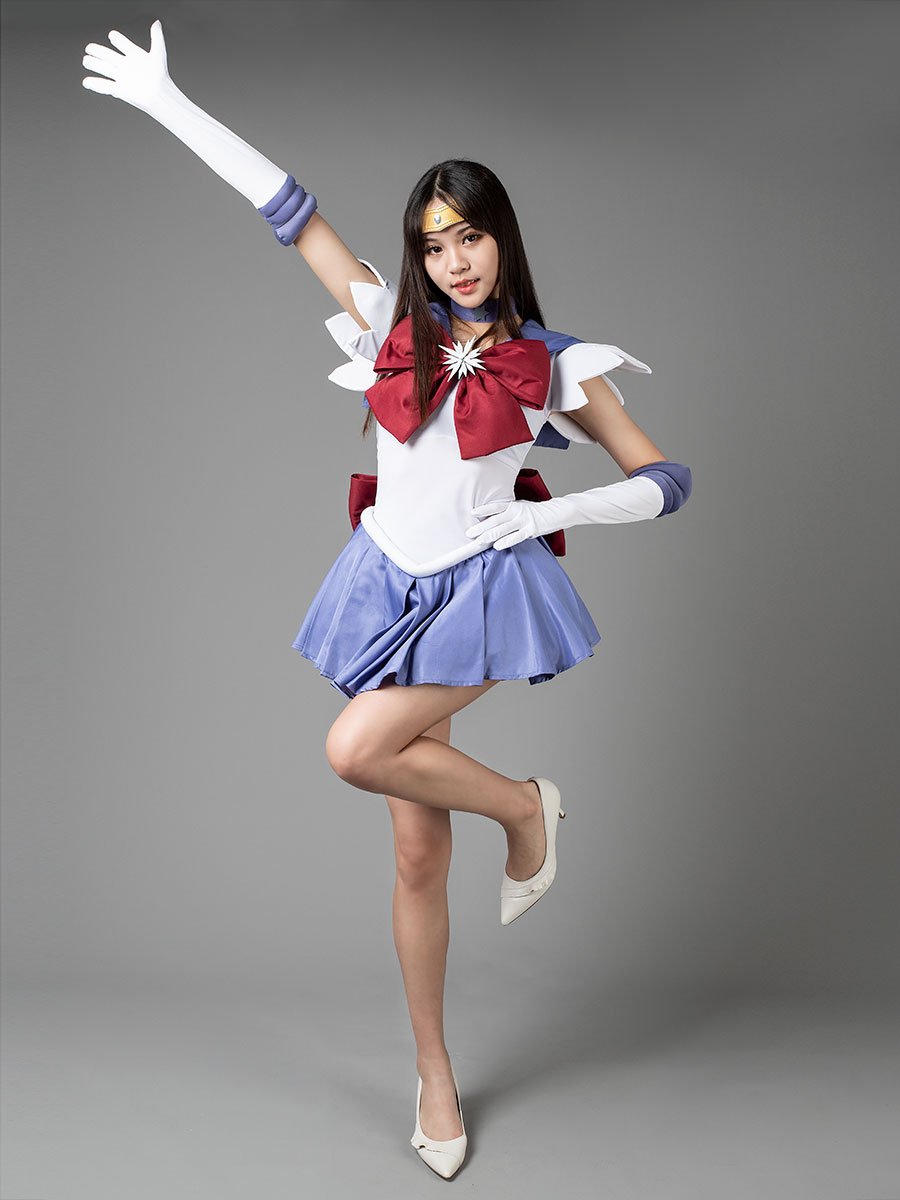 sailor moon saturn cosplay