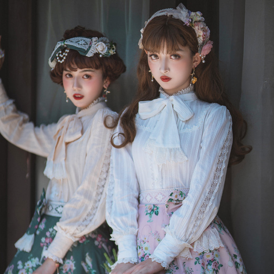 Elegant and Vintage Hollowed-out Long Sleeve Lolita Lace Shirt