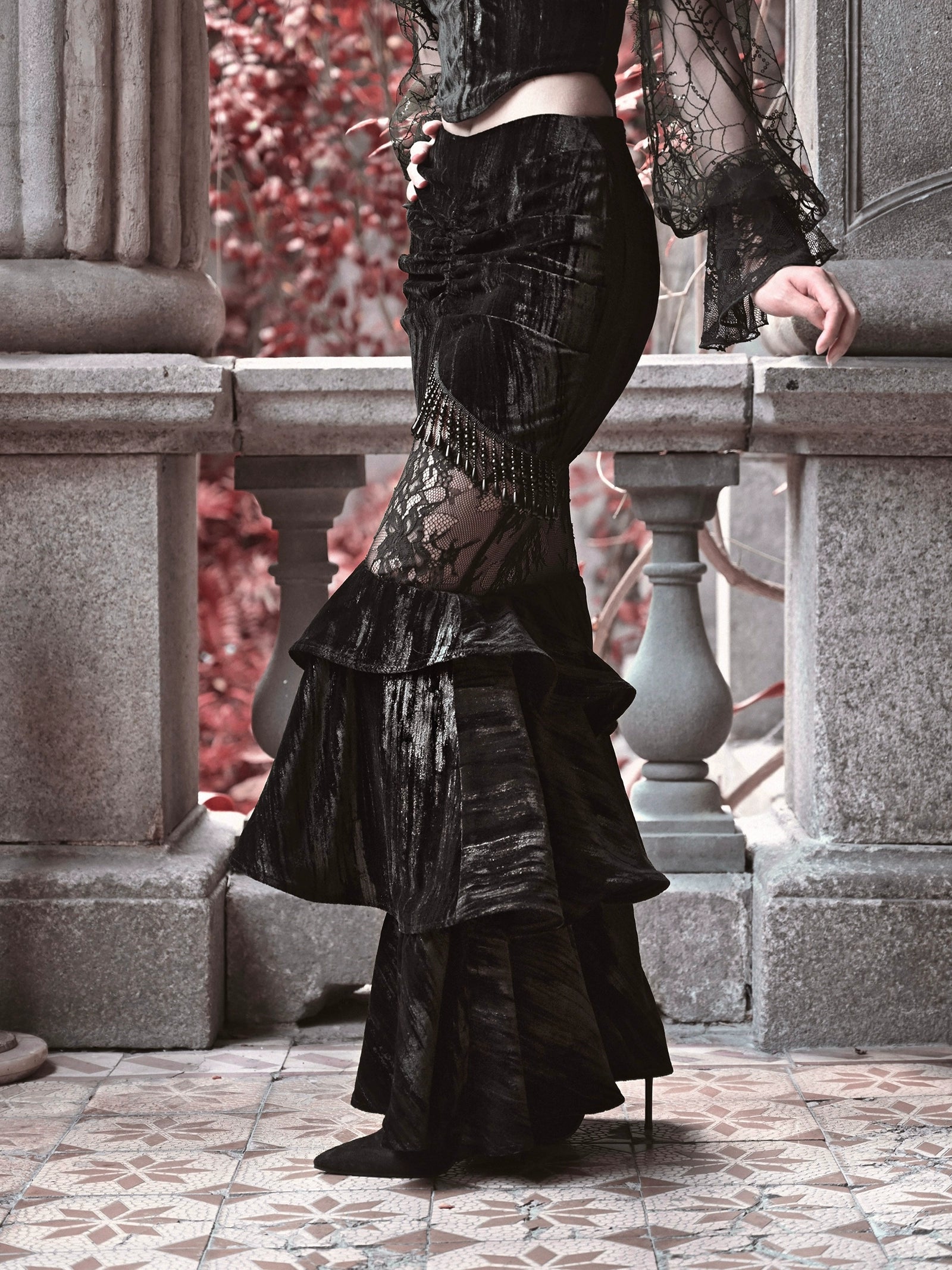 Velvet Palace Gothic Rococo Hip-wrapped Mermaid Skirt