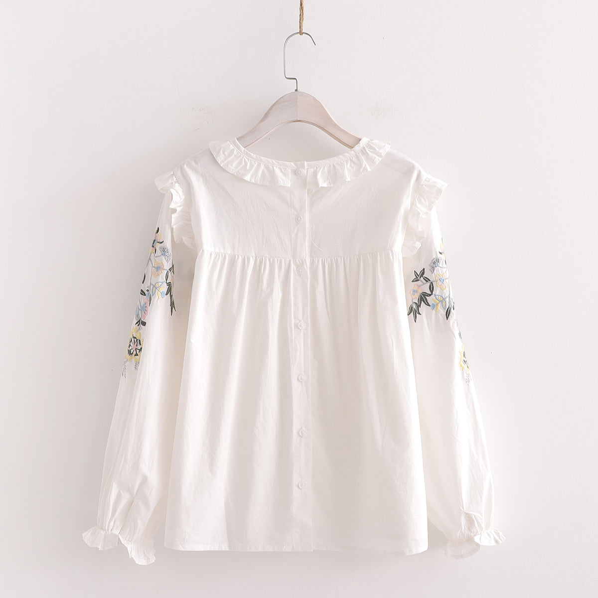 Sweet Lace Collar Floral Embroidery Long Sleeve Shirt