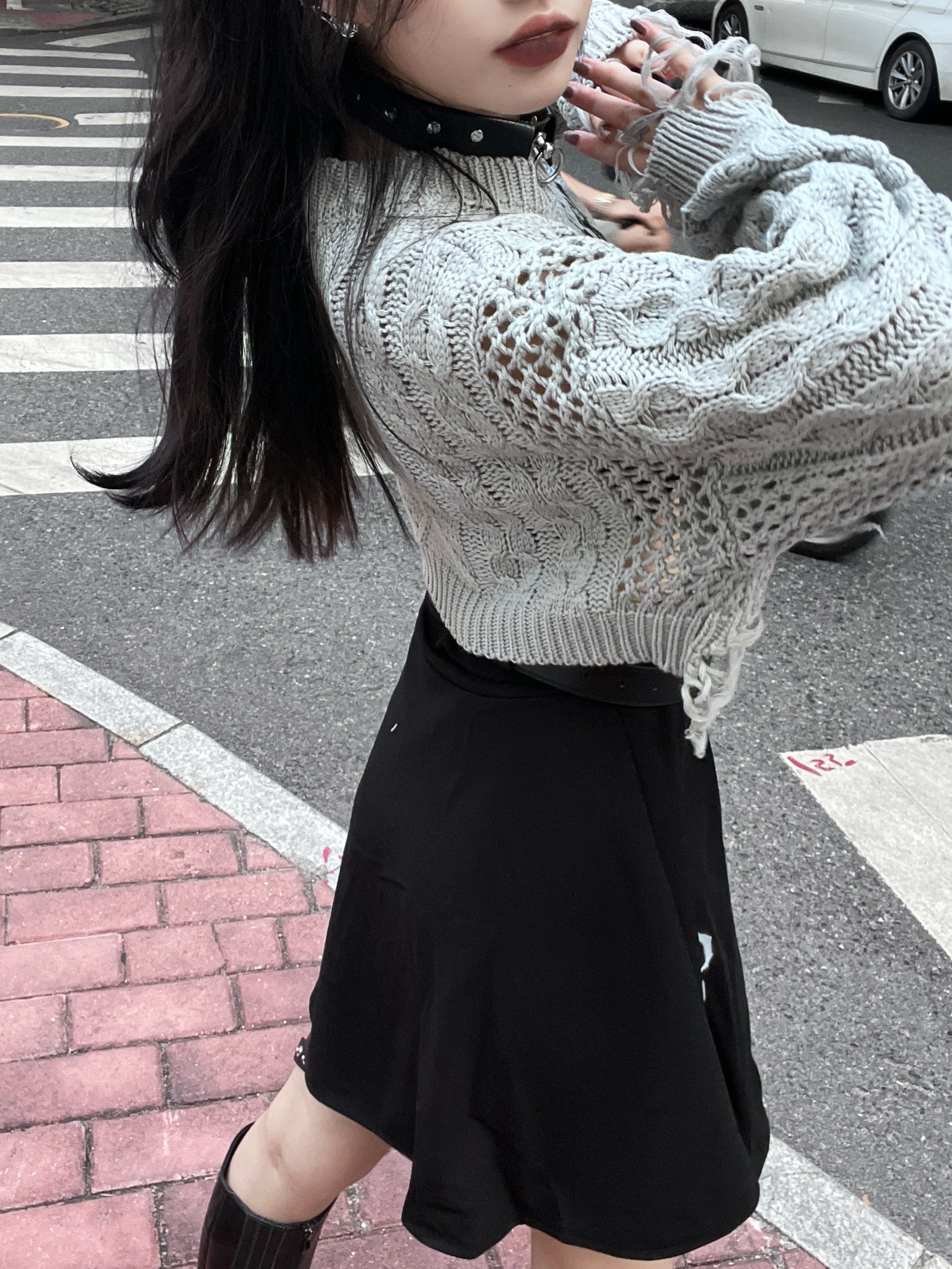 College Style Open Waist Round Neck Knitted Top