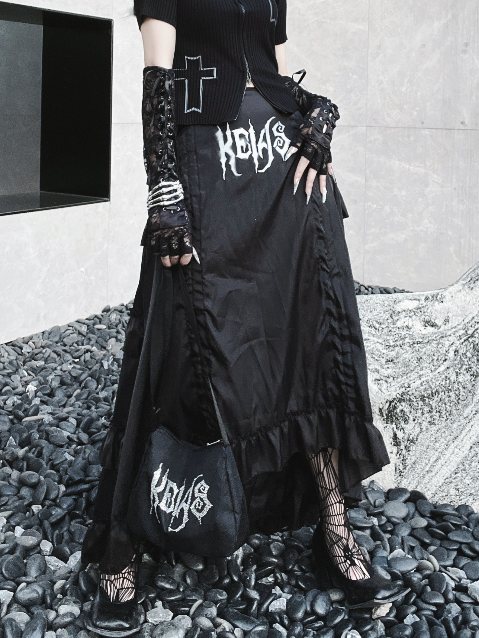 Gothic Irregular Pleated Letter Print Skirt