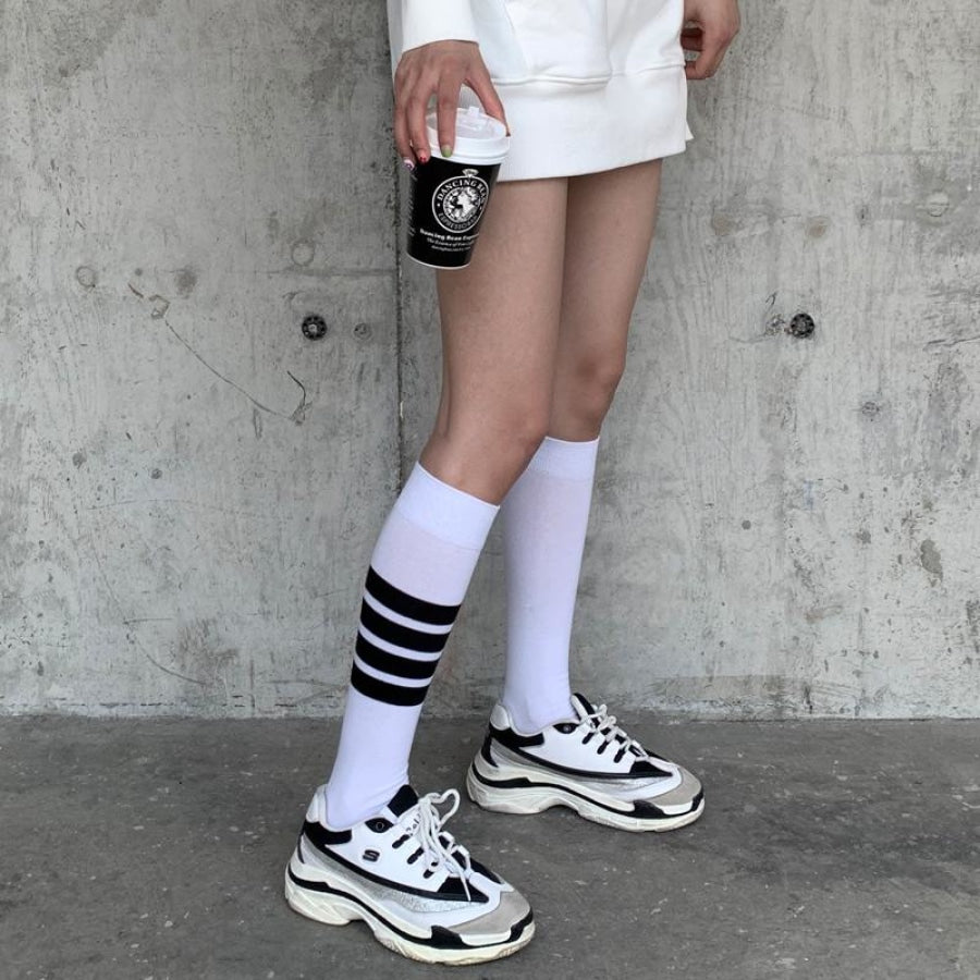 https://www.cosfun.com/cdn/shop/products/jk-stockings-solid-color-stripe-socks-calf-length-white-one-size-stockingssocks-708_1200x.jpg?v=1619181847