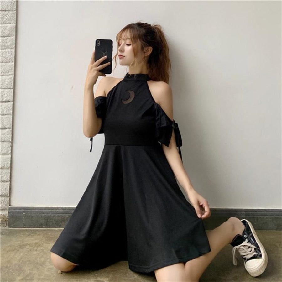 Moon Hollow Out Black Halter Dress