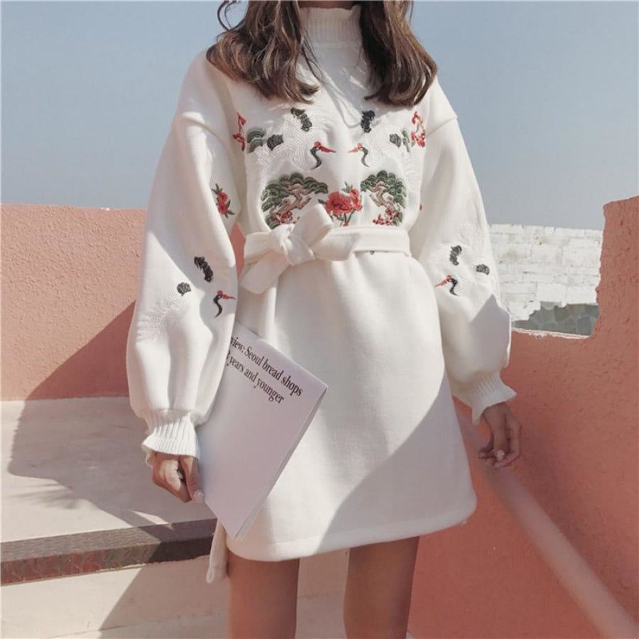 Sweet Frill Round Neck Crane Embroidery Tie Dress