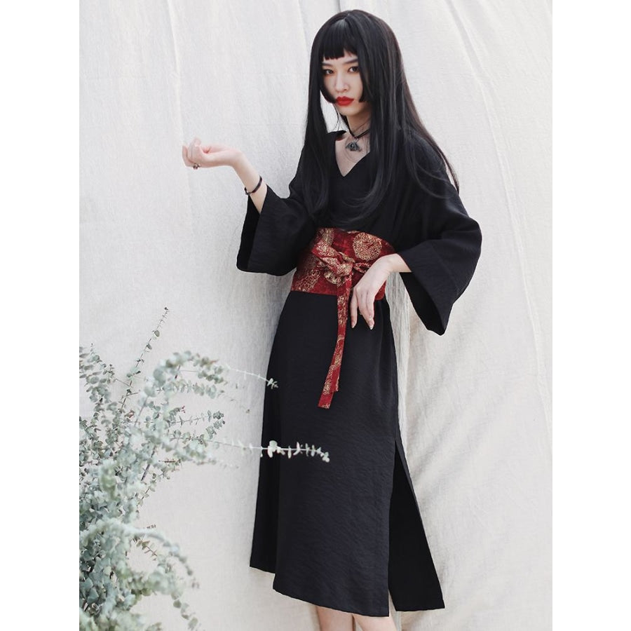 V-Neck Cool Slit Kimono Improved Black Dress